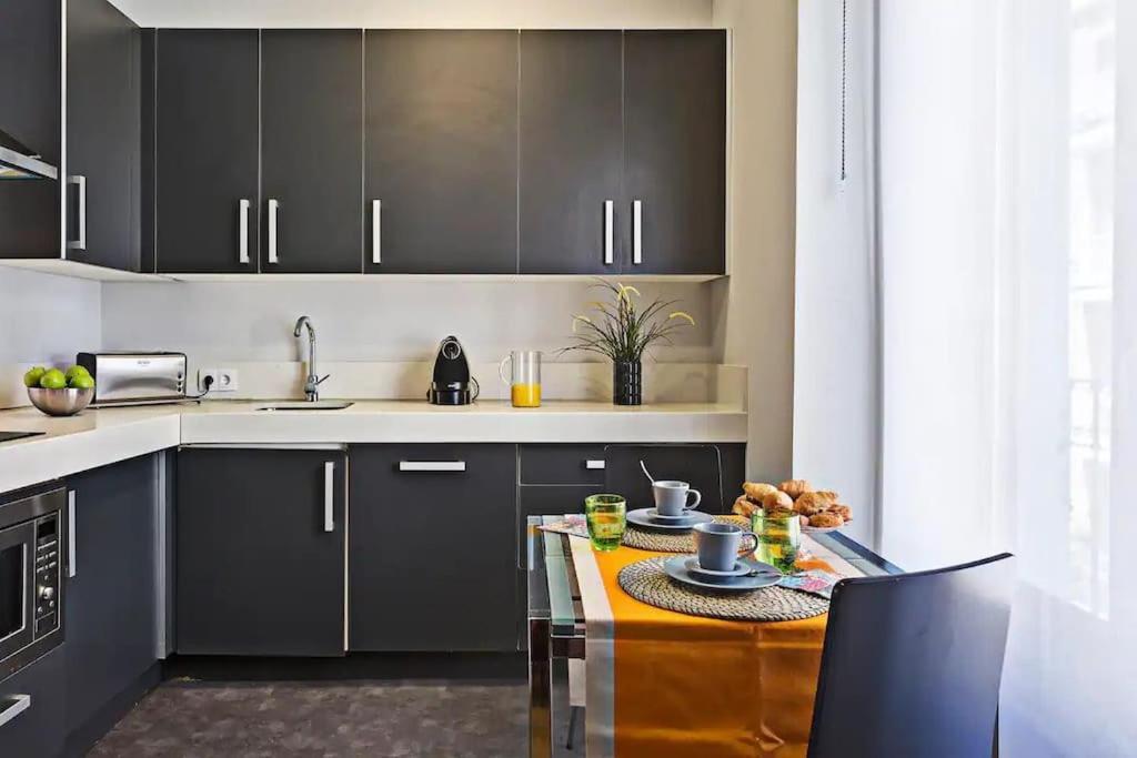 Spacious Luxury 1Br In Centro! S.An Madrid Exterior photo